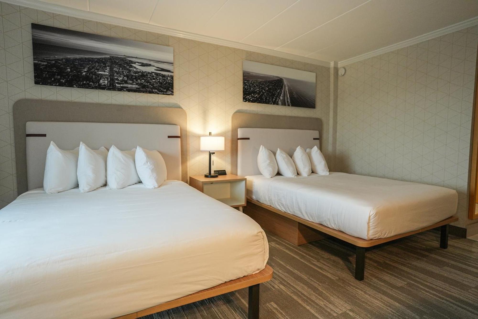 The Boulevard Hotel Beach Haven Esterno foto